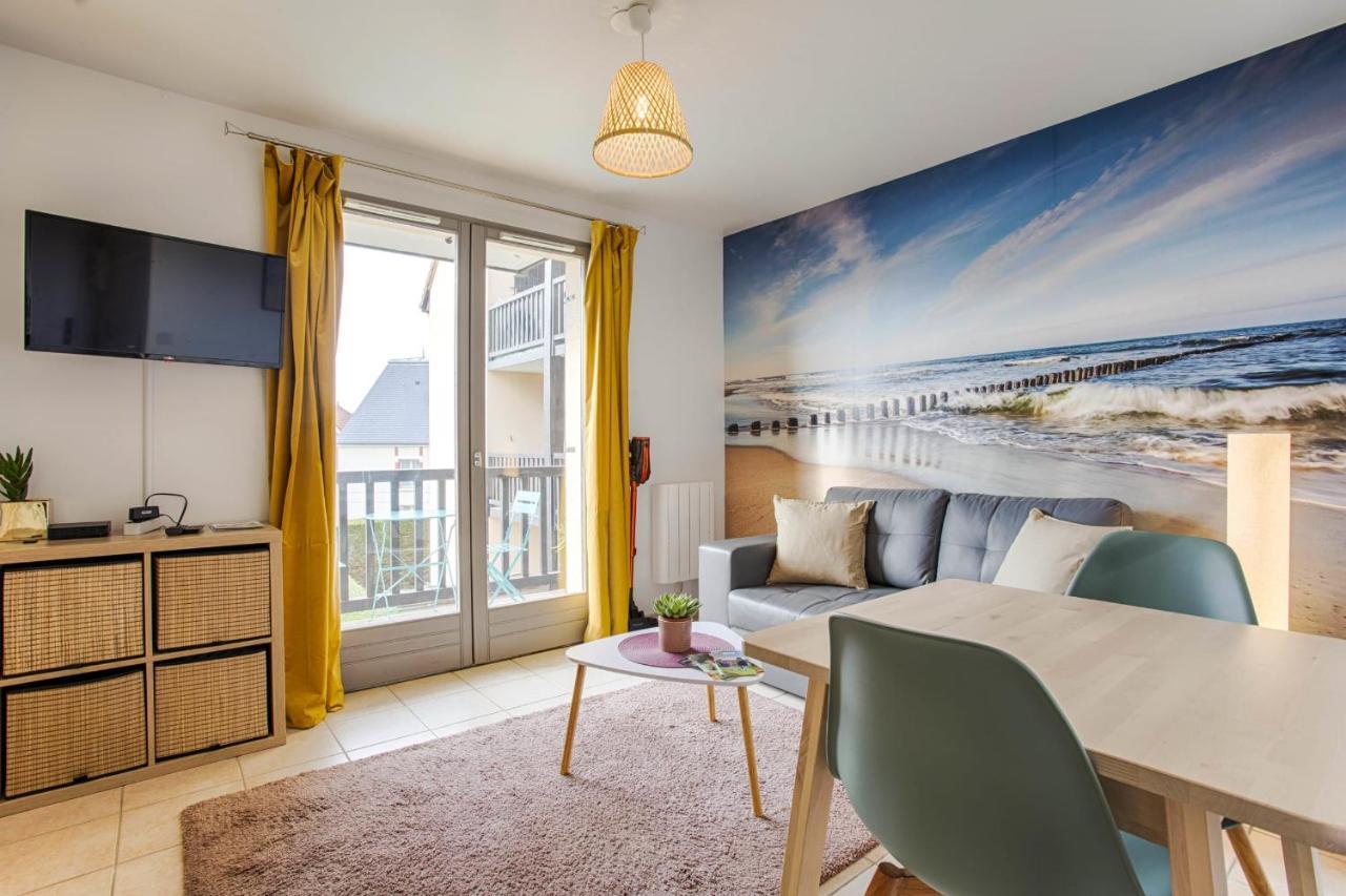 Cosy Flat At 100M From The Beach And Parking Apartment Ouistreham Ngoại thất bức ảnh